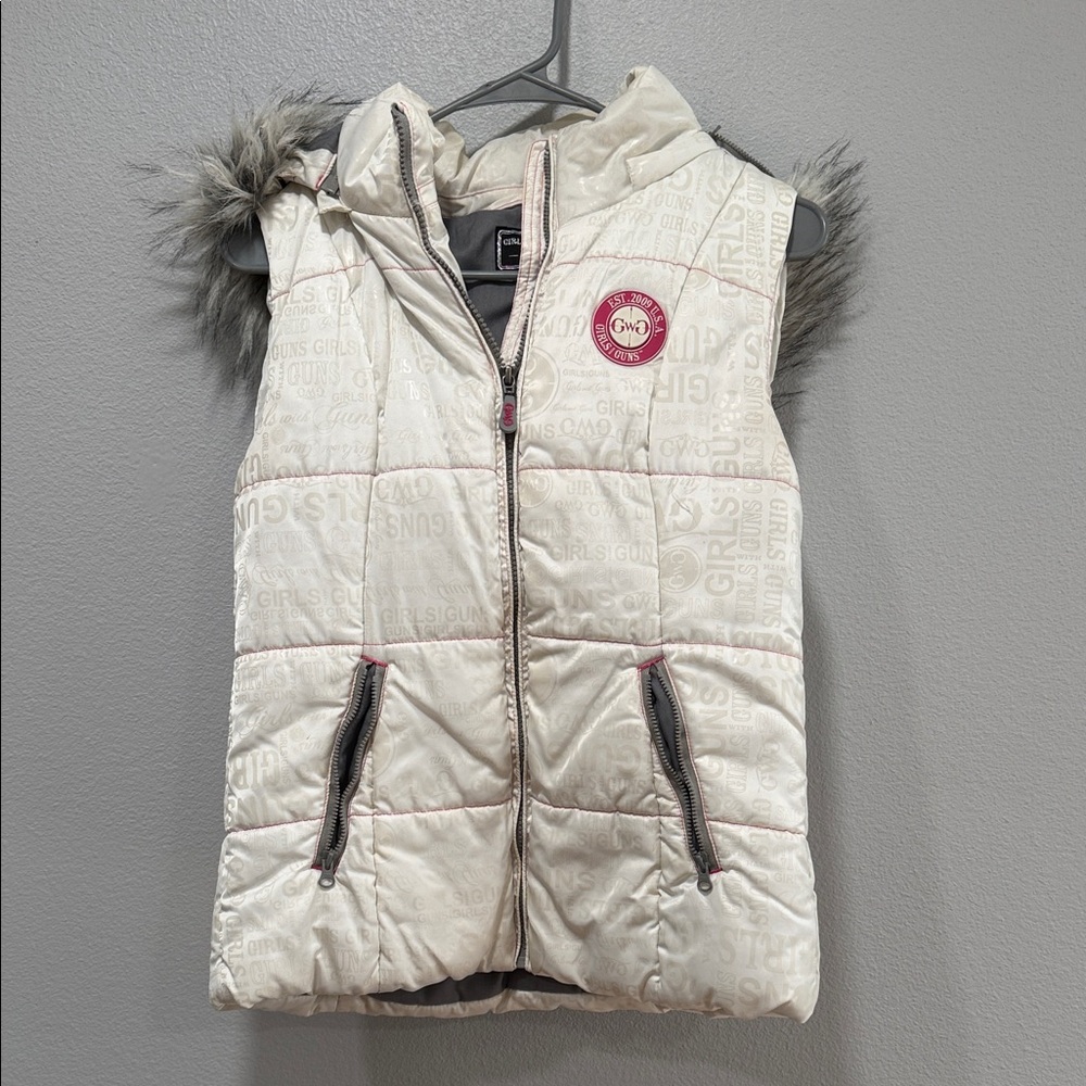 Girls' with Gun Cream Puffer Vest with Faux Fur Trim